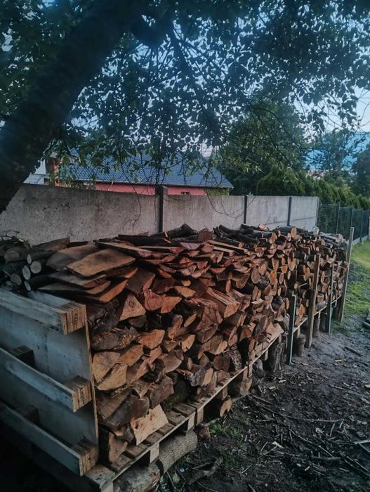 Drewno owocowe w kawałkach