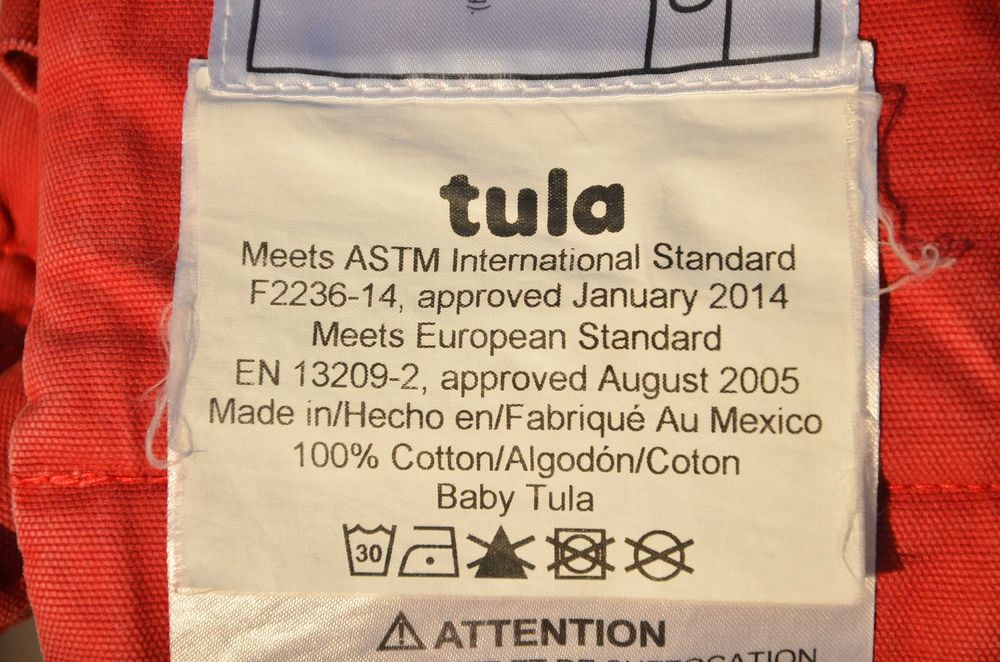 Nosidełko Tula z kapturkiem i wkładką dla niemowlaka