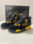 Jordan 4 Retro Thunder 41
