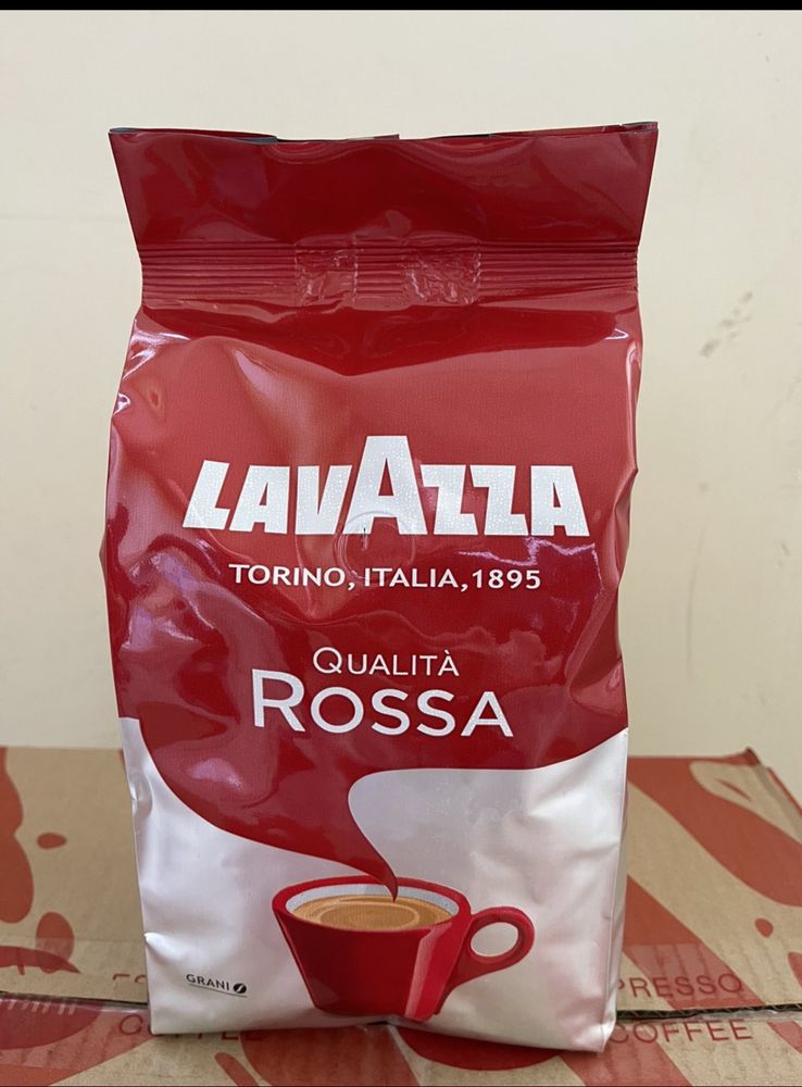 Кофе LAVAZZA  Crem Gusto 1 кг    лаваца Крем густо  в зернах 1 кг.