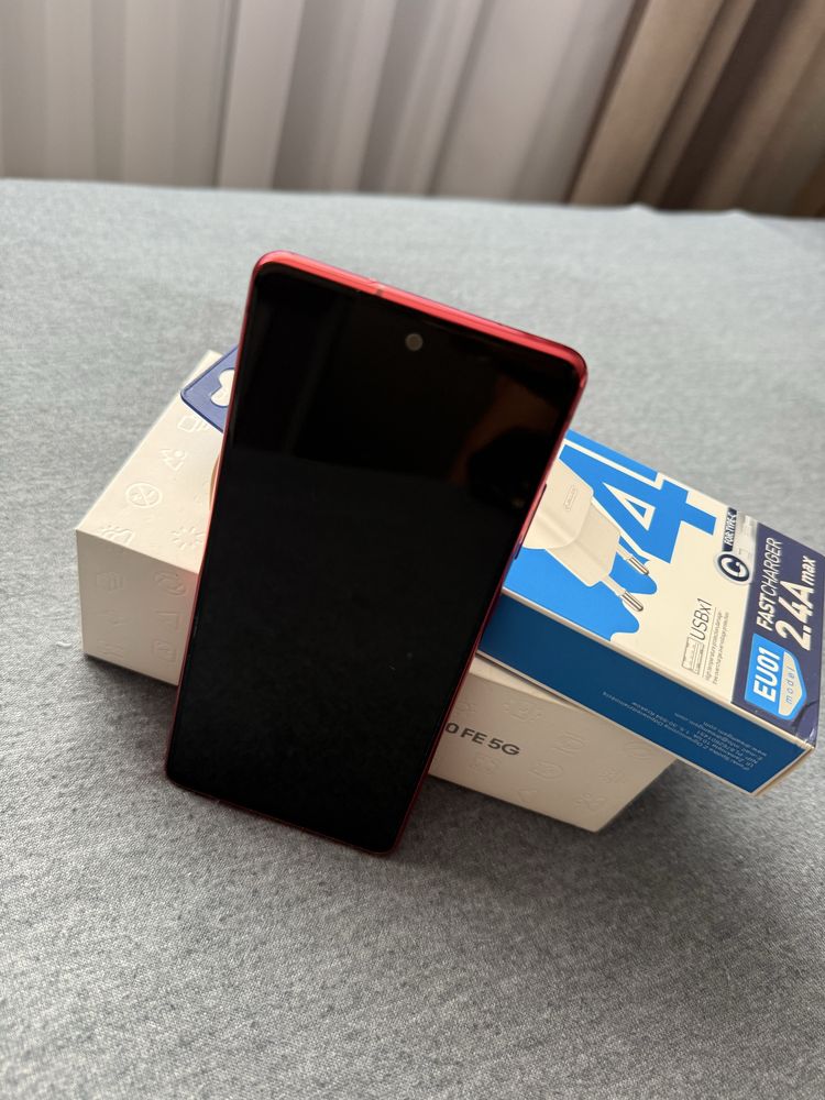 Samsung Galaxy S20 FE 5G 6/128 RED