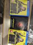 Gra cyberpunk 2077 z dodatkami (widoczne na zdjeciu)