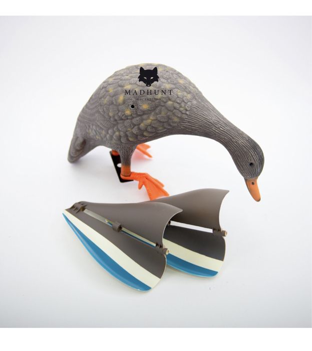 Махокрыл утки . Летящая утка . Электрическая утка