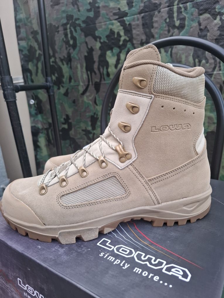 Buty wojskowe taktyczne Lowa Desert r 47