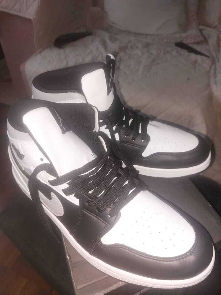 Air Jordan 1 Mid "White Shadow"  45