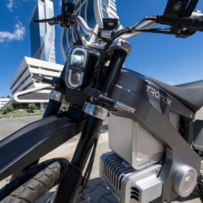 Tromox mc10 72v 58 Ah 355 n.m Surron