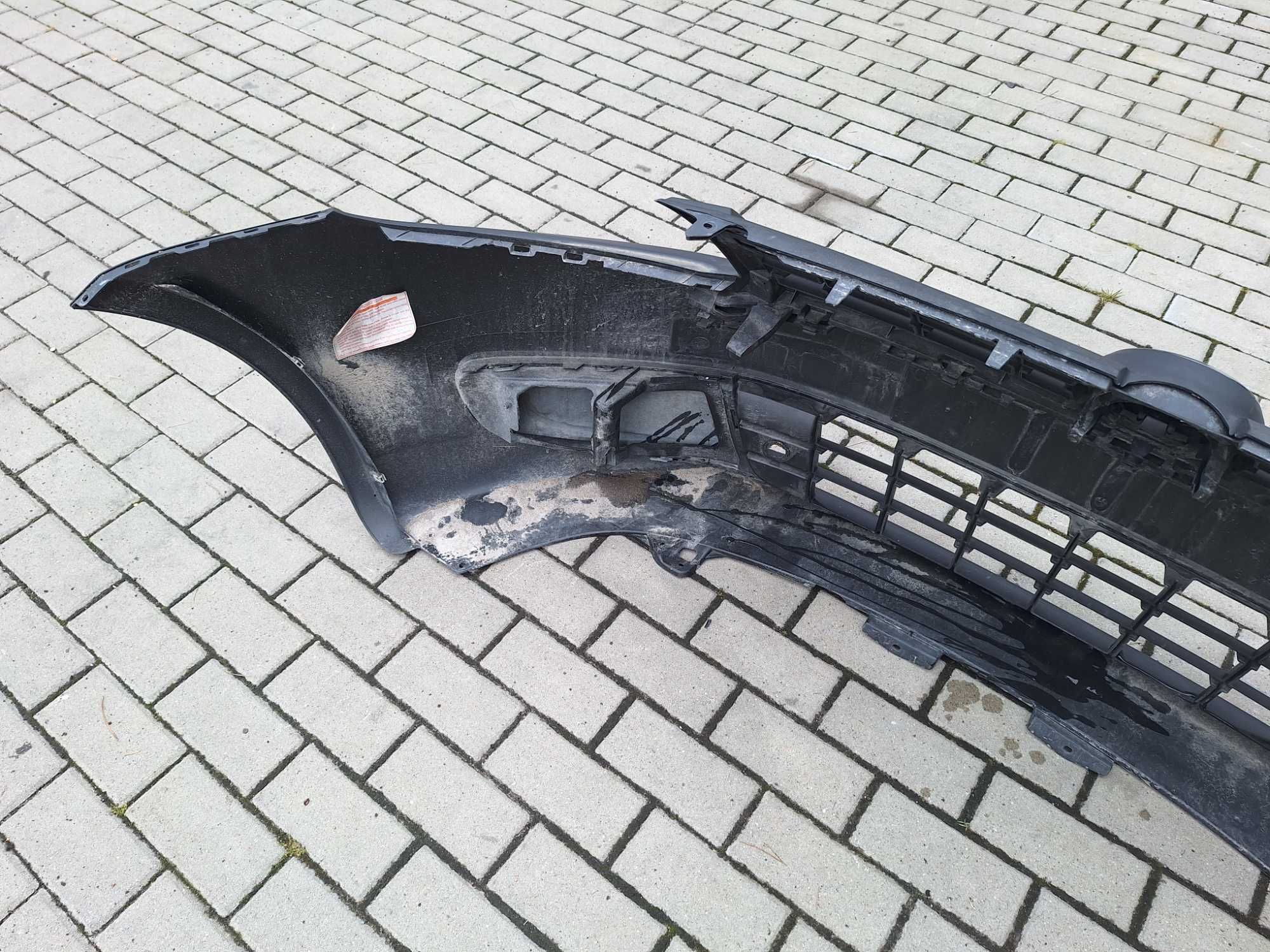 Zderzak przedni vw caddy 2k 10-