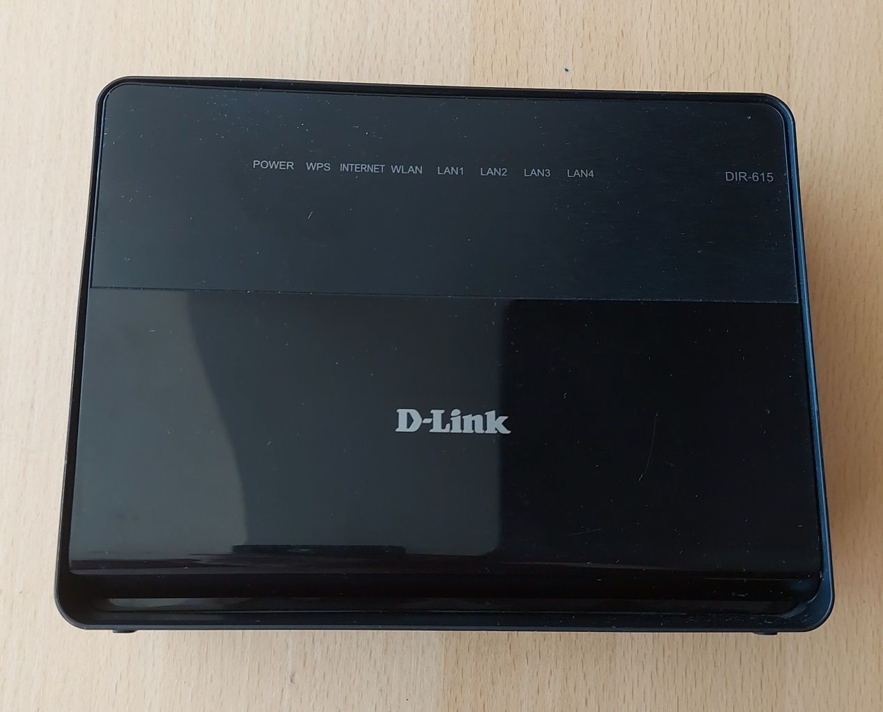 Беспроводной маршрутизатор Роутер  D-Link DIR-615 вайфай wi-fi