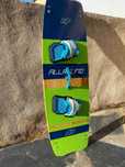 Prancha Kitesurf CrazyFly 145x48