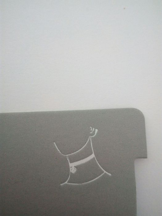 Gargantilha de veludo com brilhantes