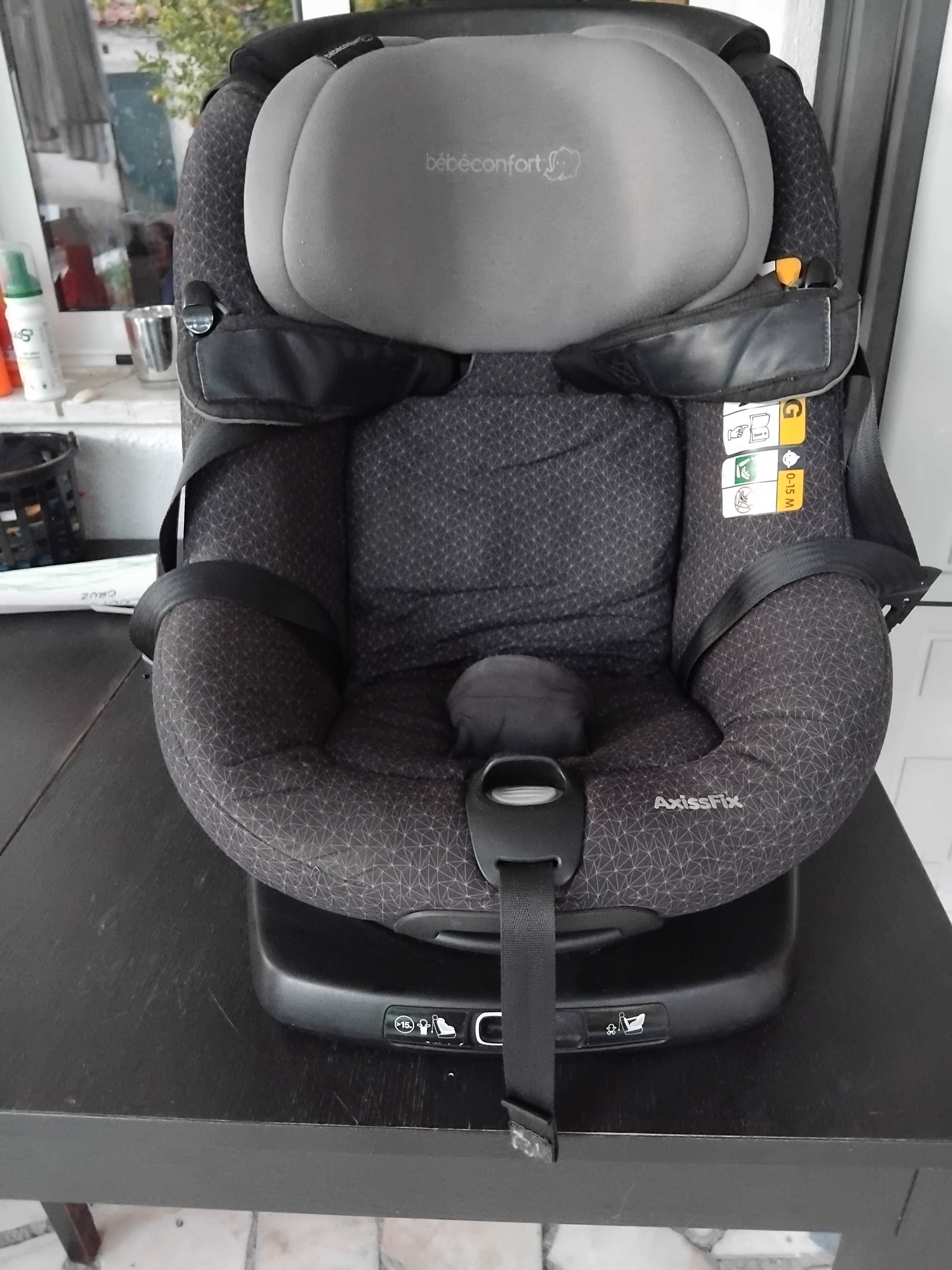 Cadeira Auto Bébéconfort AxissFix