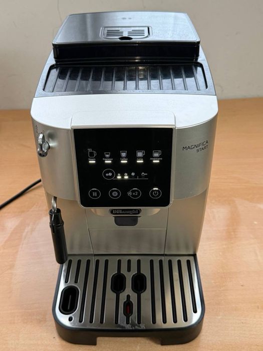 Кавомашина DeLonghi Magnifica Start