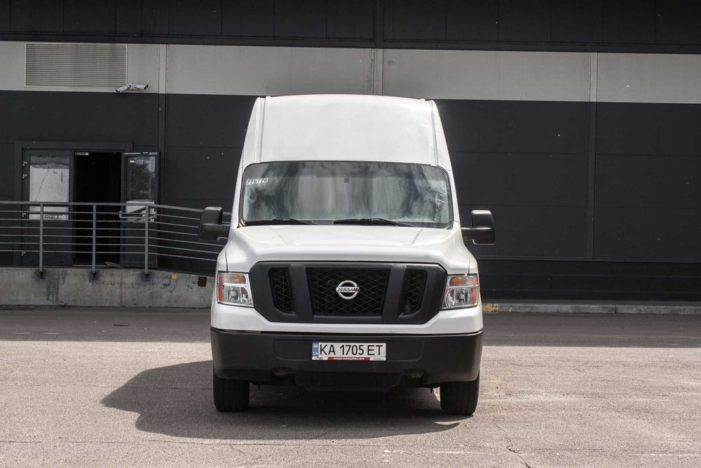 Оренда вантажних авто NISSAN NV2500