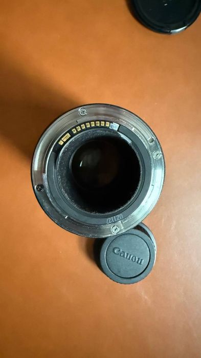 Canon EF 200mm 2.8 L II