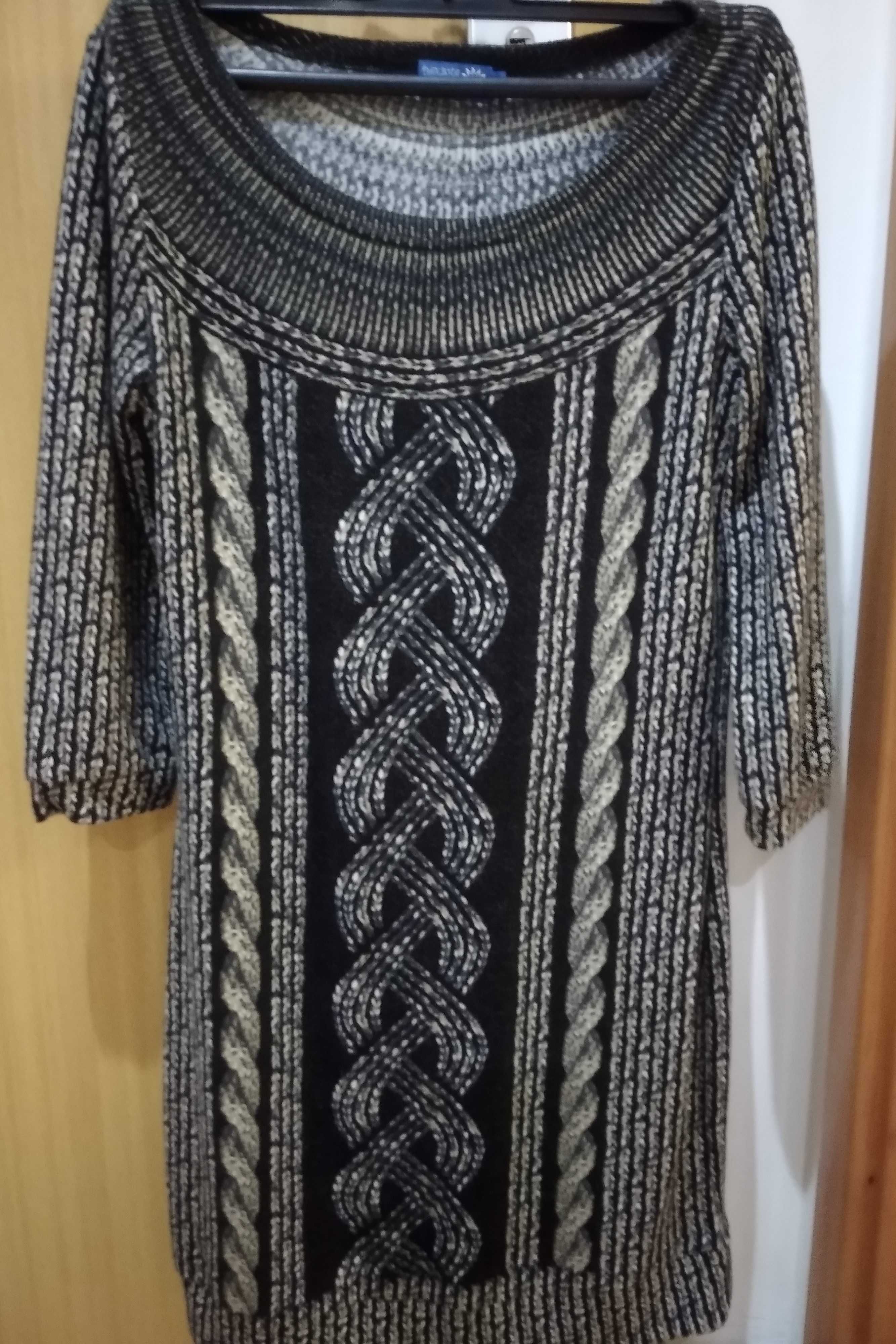 Vestido malha outono/inverno com padrão Berskha/Como Novo(com portes)