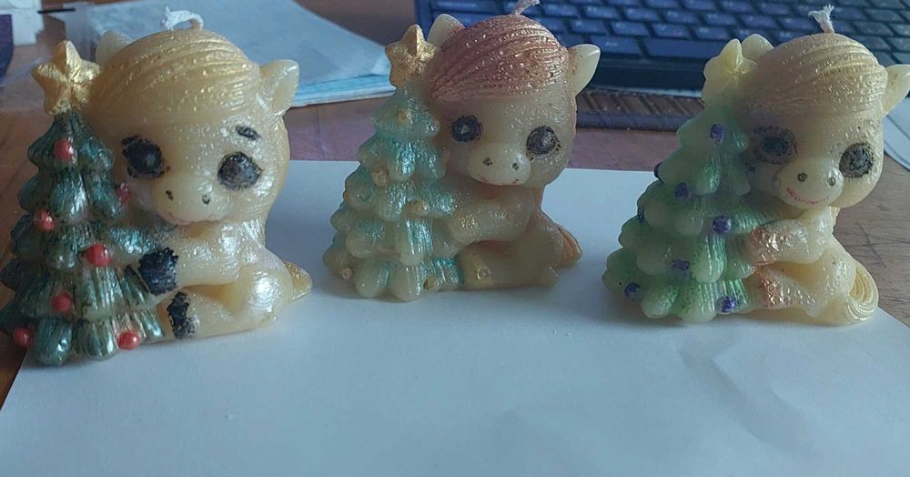 Воскові новорічні  свічки у формі лошадки