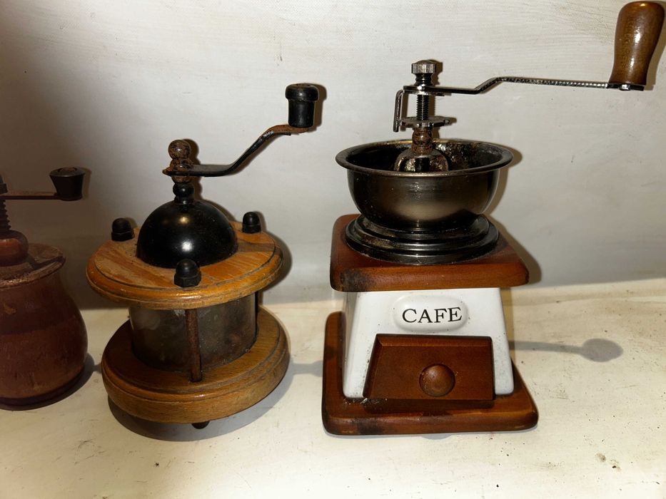 Zestaw MŁYNKÓW do mielenia - 5 sztuk + 3 GRATIS !!