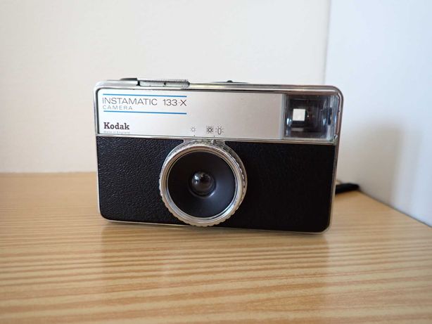 Máquina Fotográfica Antiga - Kodak Instamatic 133-X