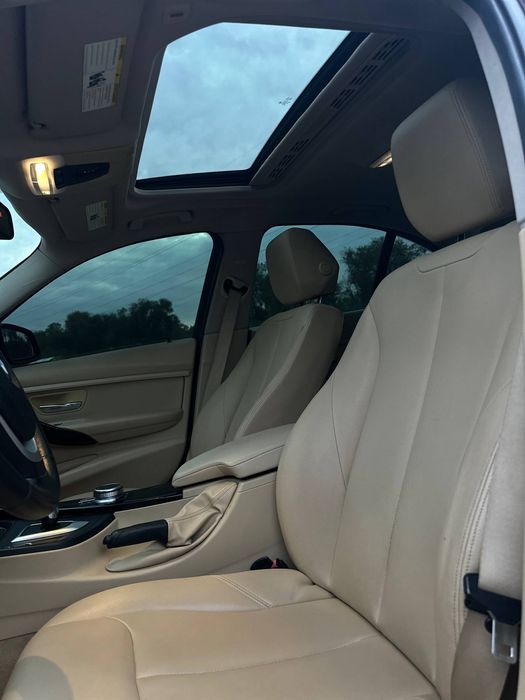 Продам BMW F30 328i