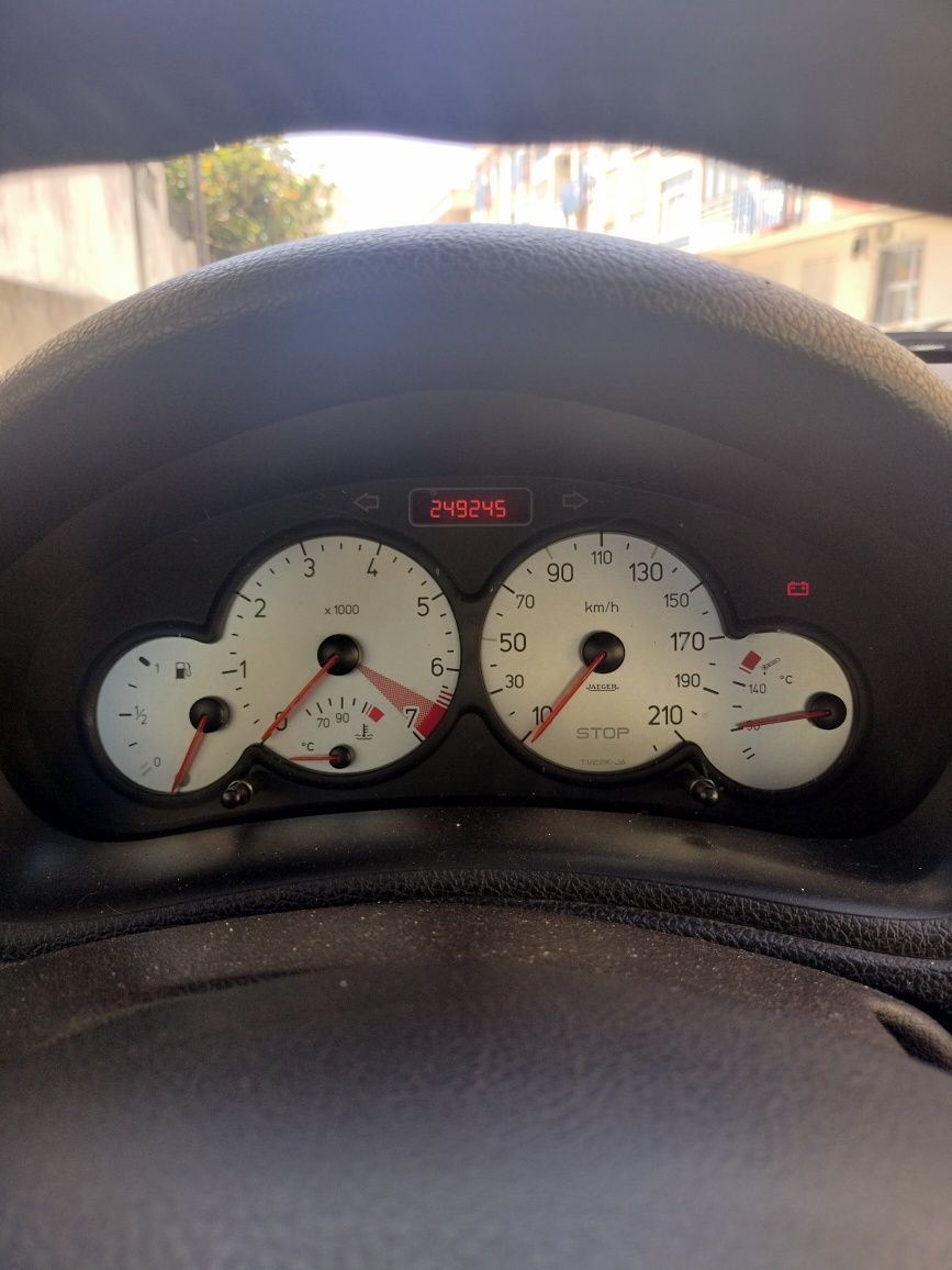 Peugeot 206 1.6 16v GTI
