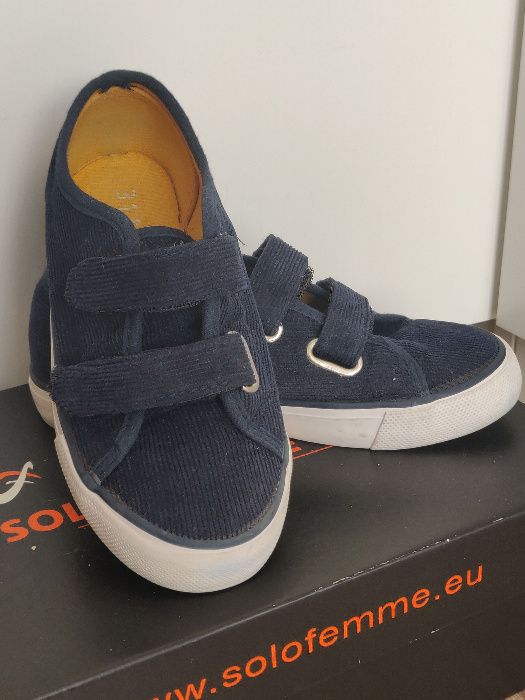 Buty sportowe Reserved rozm. 31, wkładka 19,8 cm granatowe jak nowe