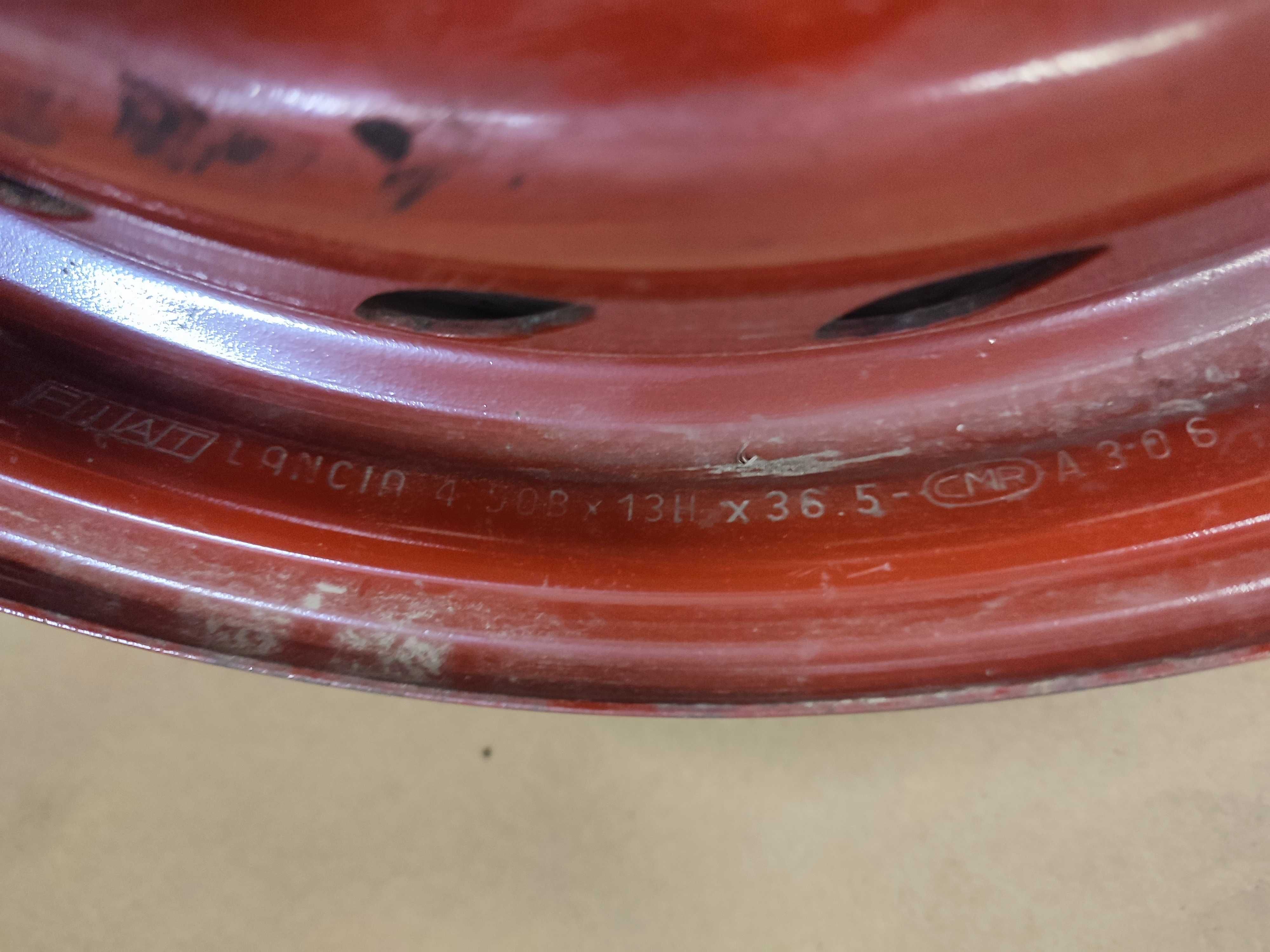 Felga Felgi Fiat Cinquecento Seicento 126p Bis 135/70 R13 Nowa