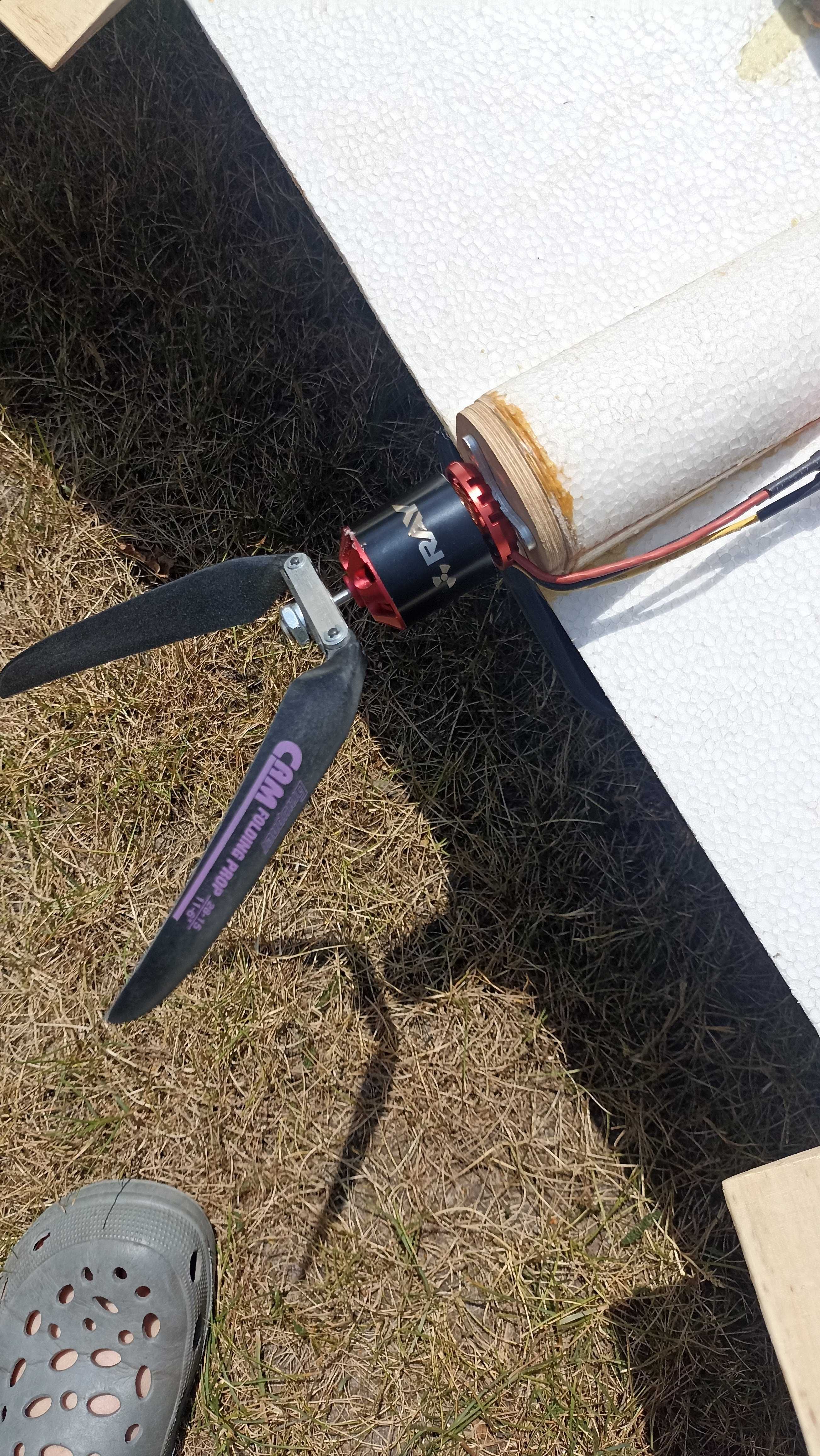 Sprzedam skrzydełko FPV VEGA 160cm kupione w napolskimniebie.