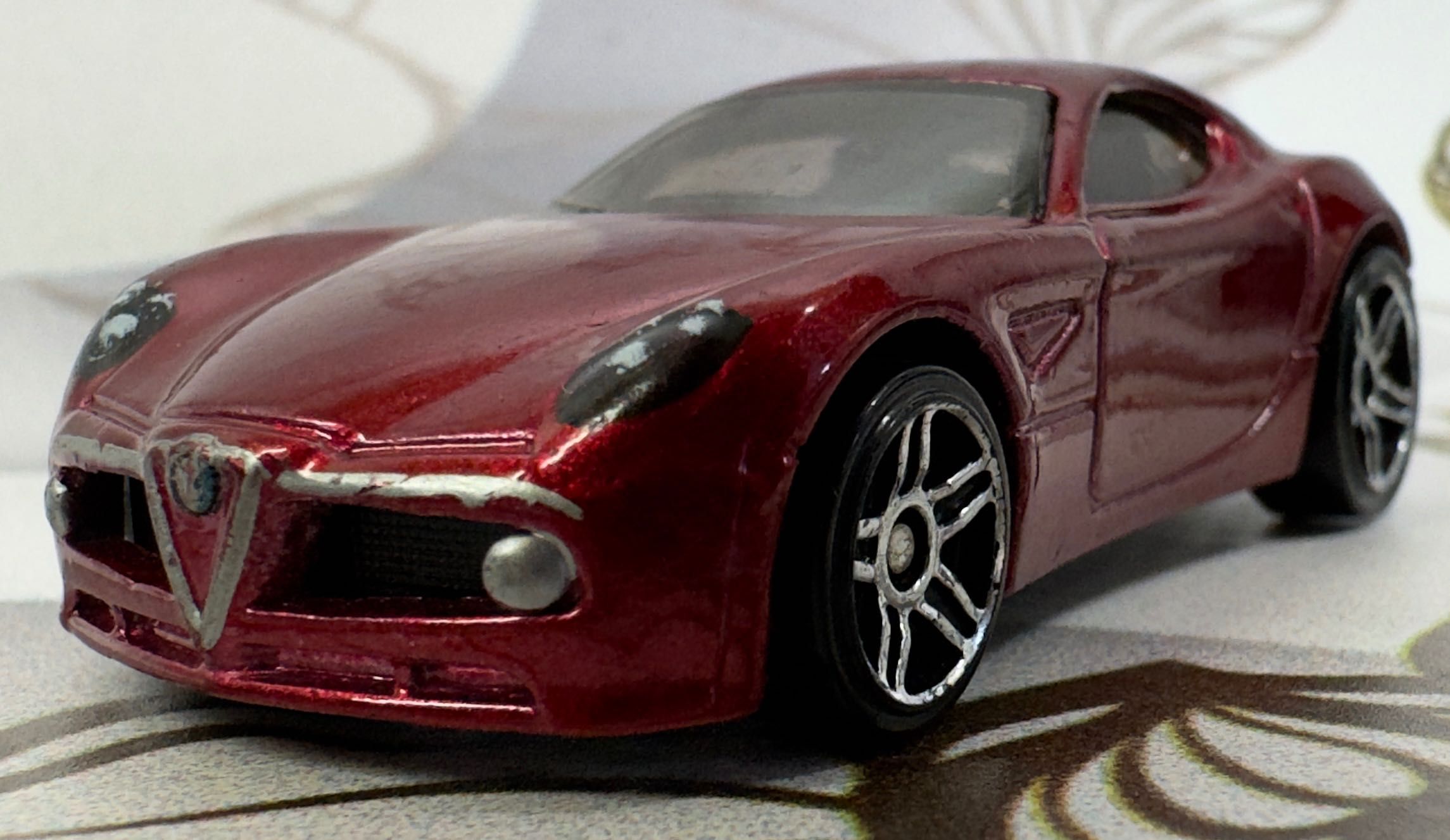 Колекційна машинка 2013 Hot Wheels Alfa Romeo 8C Competizone Red