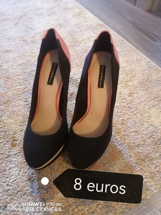 Vende sapatos em óptimo estado de conservação