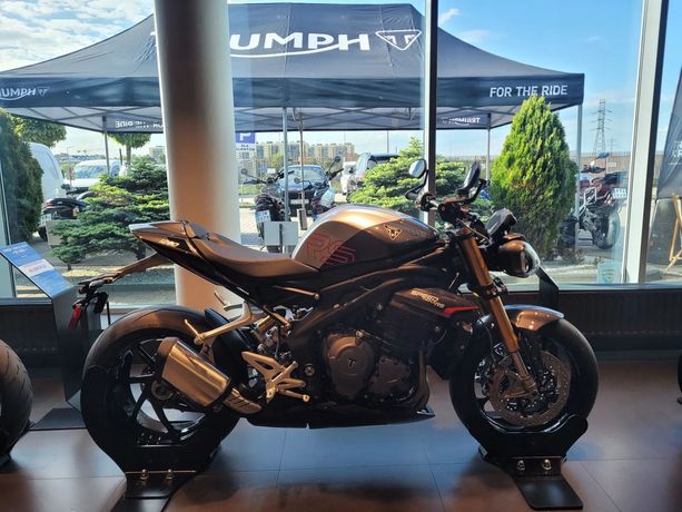 Triumph Speed Triple RS 2025 Granite Diablo Red Dostępny "od ręki"