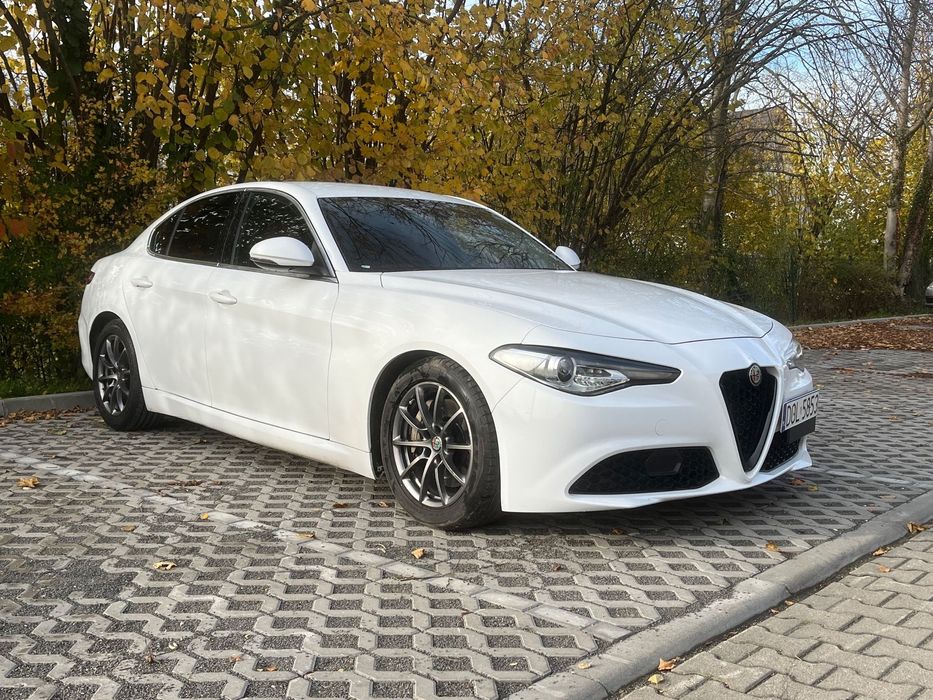 Alfa Romeo Giulia Giulia polift 280 koni
