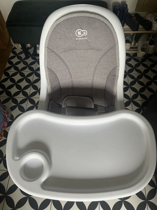 Krzeselko do karmienia