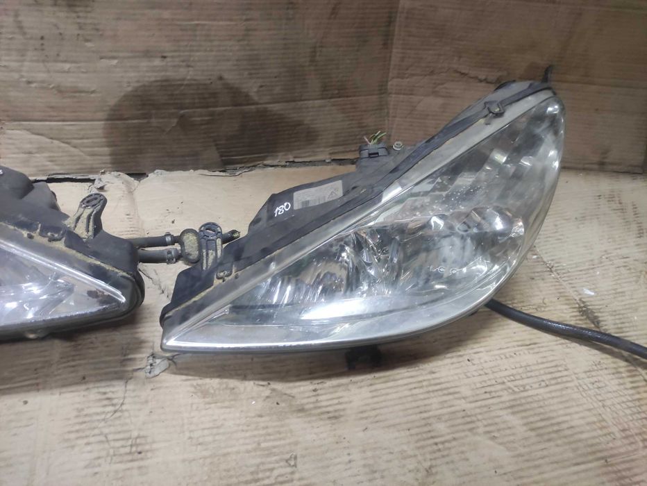 Фара Peugeot 607 фари Пежо 607 переднє світло Пежо