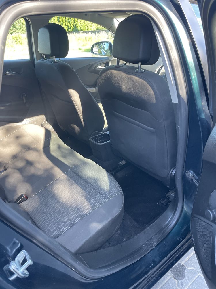 Opel Astra J 2014r 1.6cdti maska zderzak pas przedni