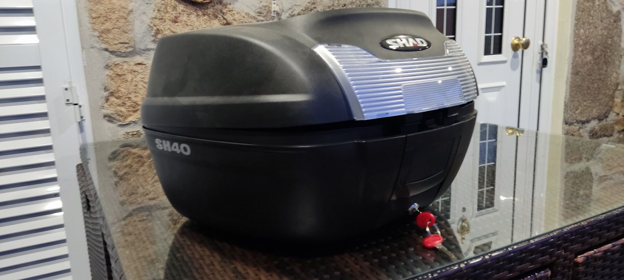 Top Case SHAD 40 + base + suporte