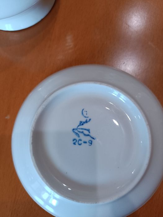 Кофейный сервиз, чашки