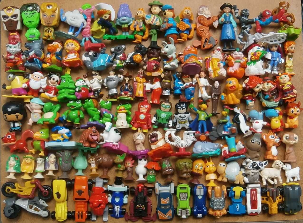 Киндер игрушка Kinder силушка богатырская миньон пеппа кидерино смурф