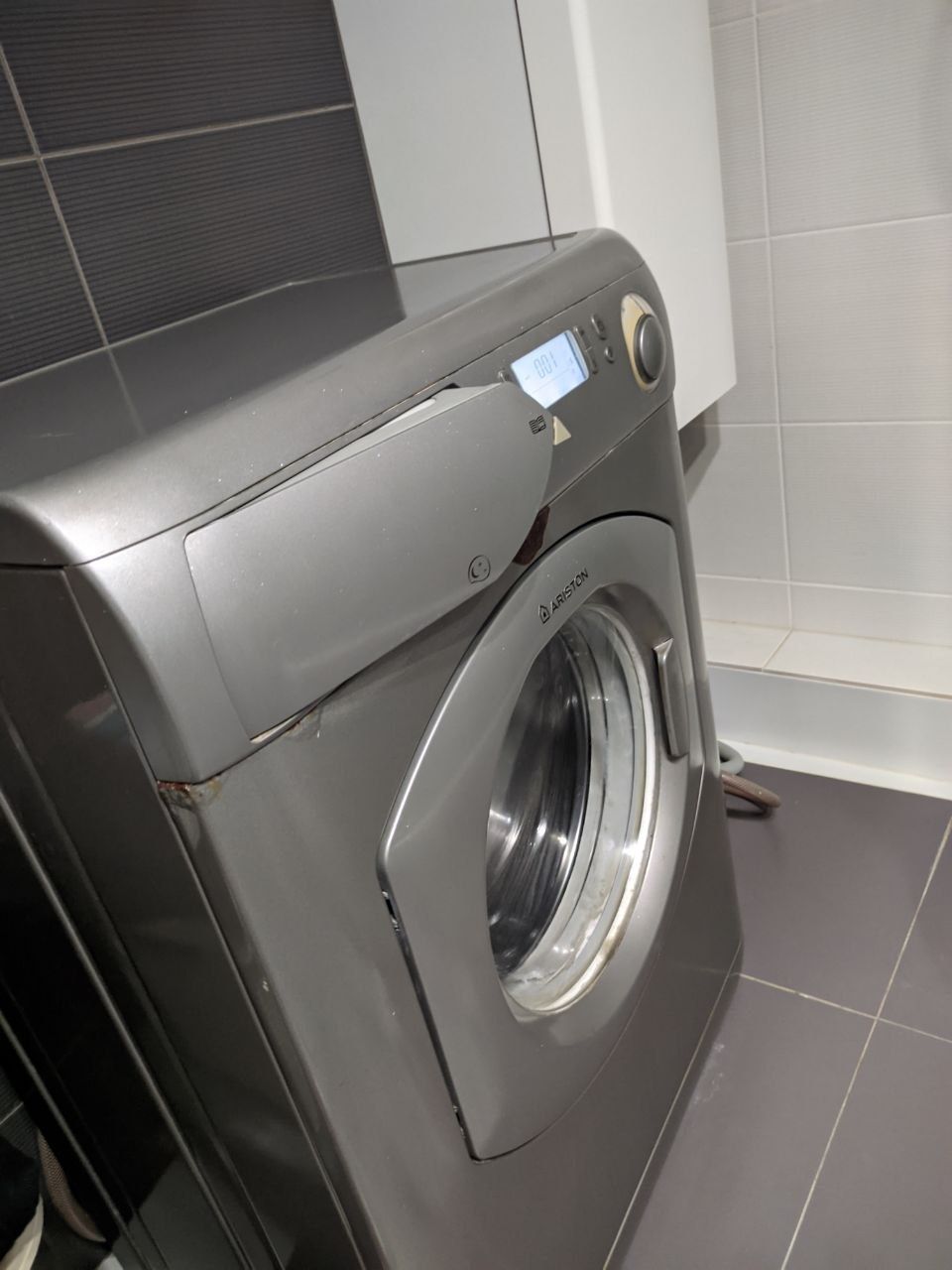 Пральна машина Ariston amd129