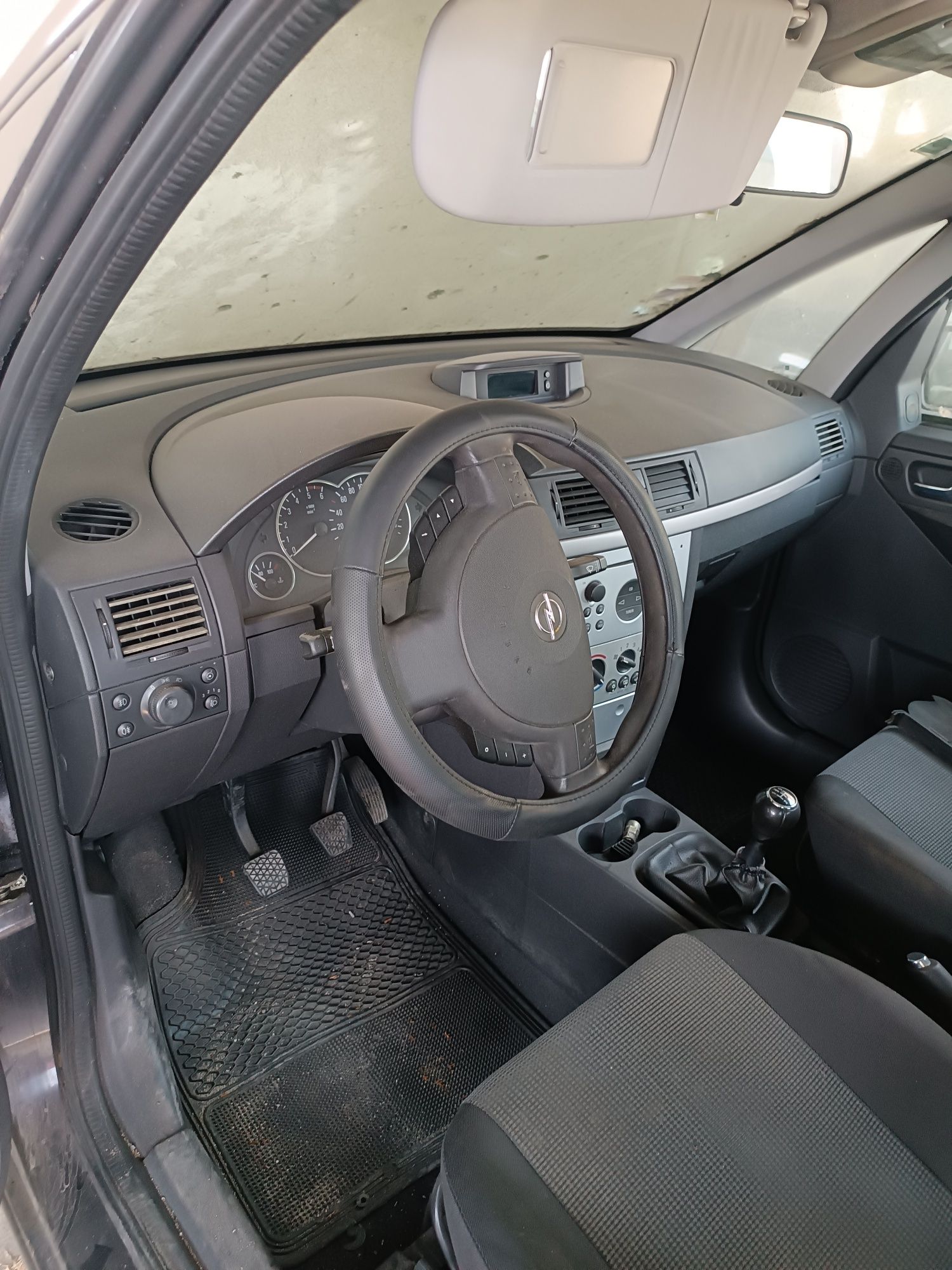 Opel Meriva 1.7 CDTI * com avaria*