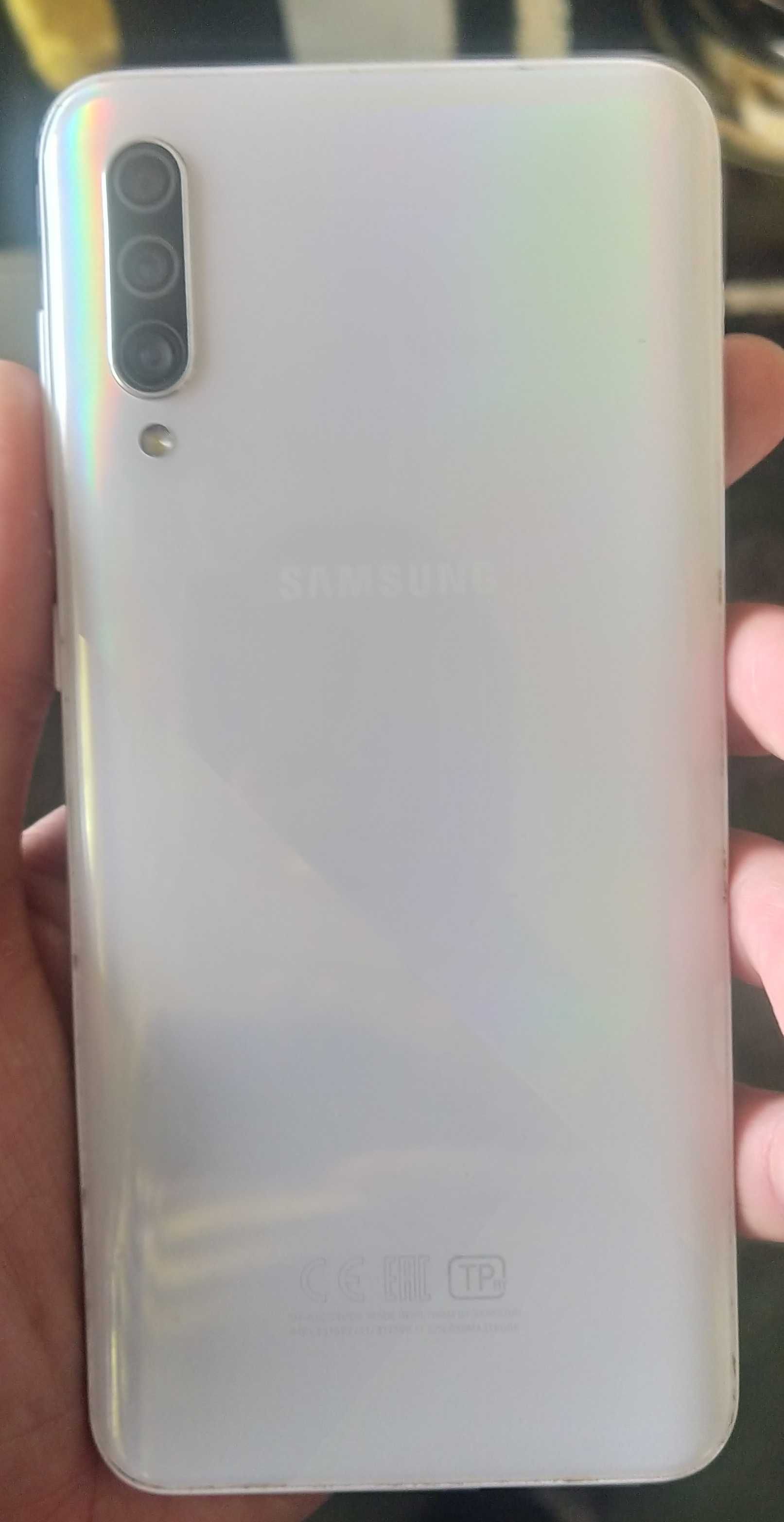 Samsung Galaxy A30s 3/32 White