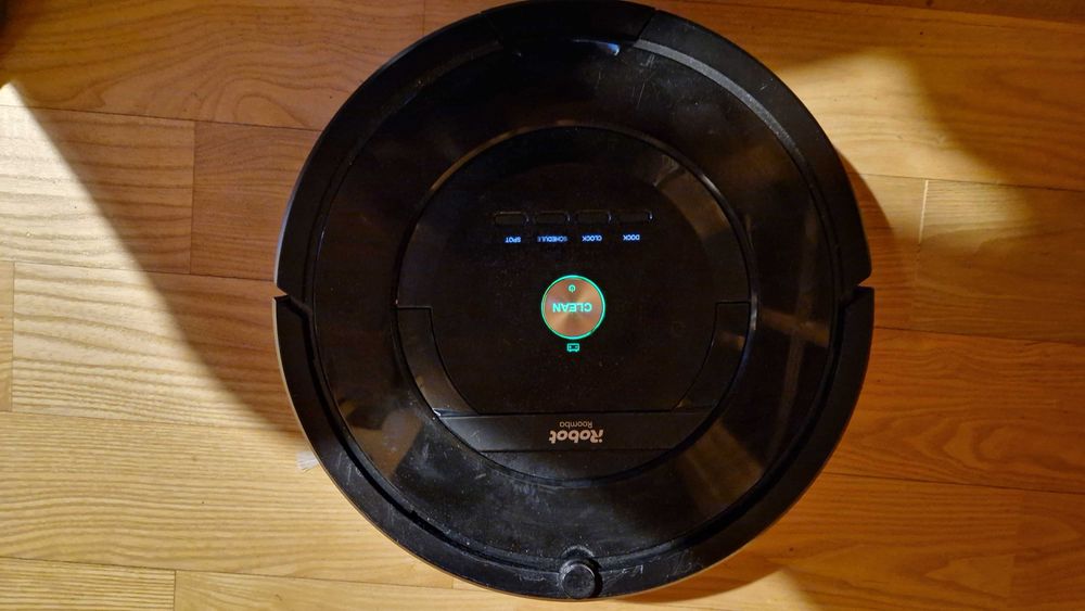 Robot sprzątający iRobot Roomba 875