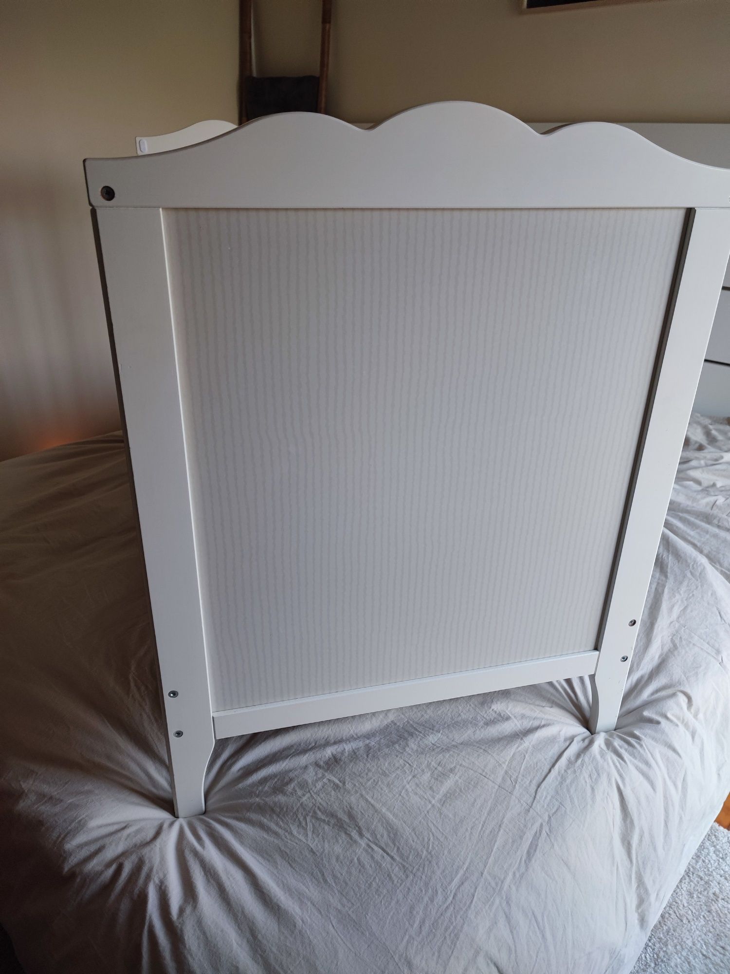 Berço Hensvik + colchão IKEA