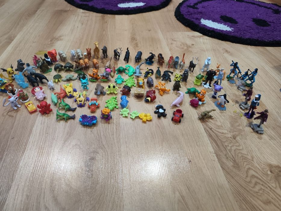 Кіндери тварини та інші лотом