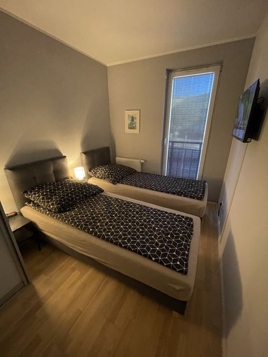 Apartament Glowackiego 10 (dwa pokoje, max 4 osoby)