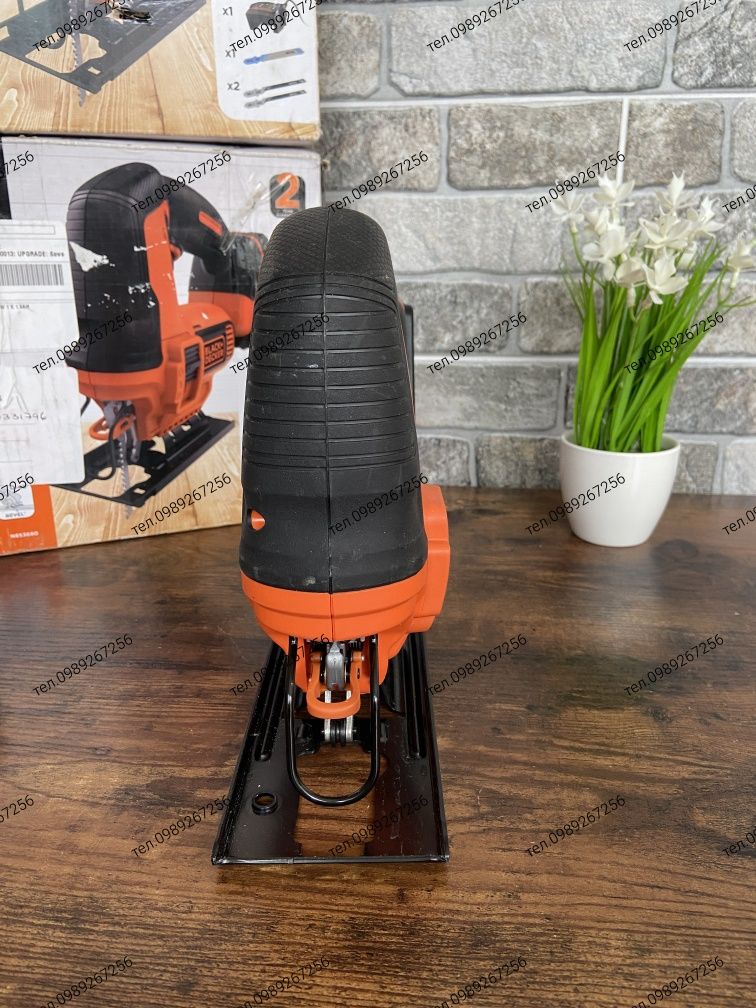 Електролобзик , лобзік, лобзик акумуляторний  BLACK DECKER Англія