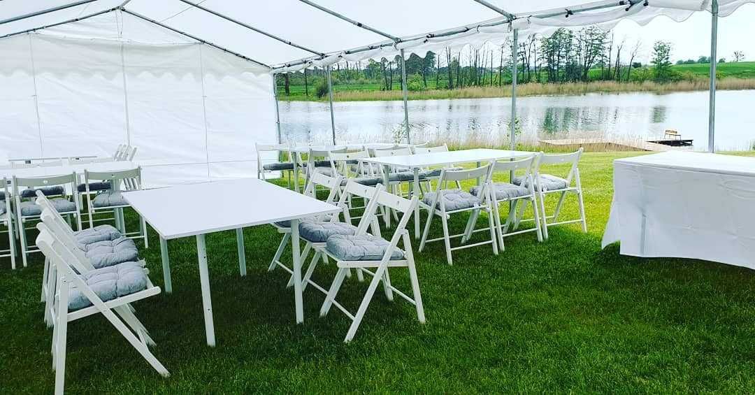 namioty biesiadne, catering, imprezy w plenerze, stoły krzesła Wynajem