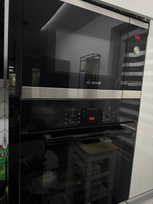 OKAZJA Meble kuchenne + wyspa biały połysk