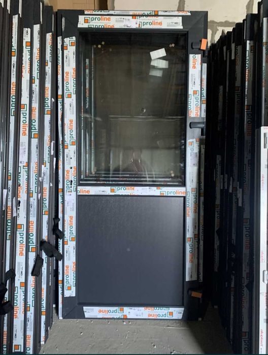 Drzwi PCV zewnętrzne sklepowe biurowe taras antracyt białe złoty dąb