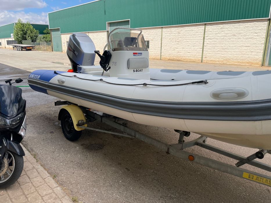 Vende-se barco Valiant