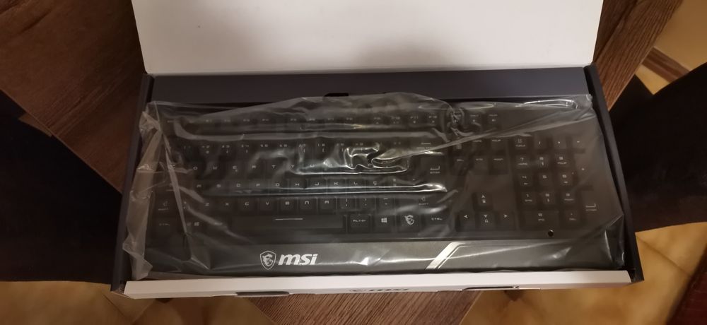 Teclado Gaming com Fios MSI RGB